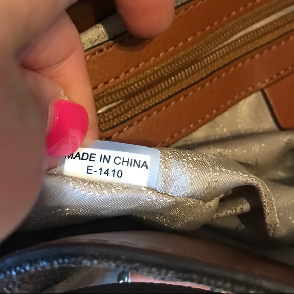 Michael Kors Hamilton Medium Logo 💕 - Picture 9 of 13